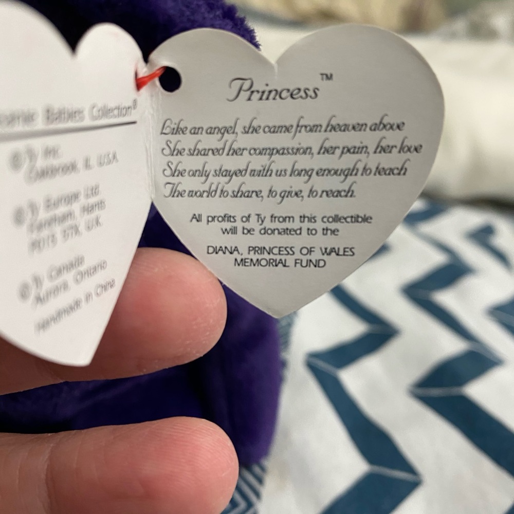LAST ONE LEFT NEW,RARE PRINCESS BEANIE BABY WITH ERRORS - Picture 5 of 6